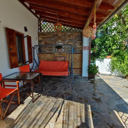 The Pagasetic Balcony - Magestic Sea Cottage Волос Экстерьер фото