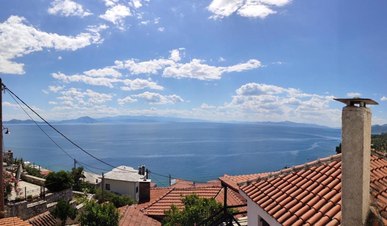 The Pagasetic Balcony - Magestic Sea Cottage Волос Экстерьер фото