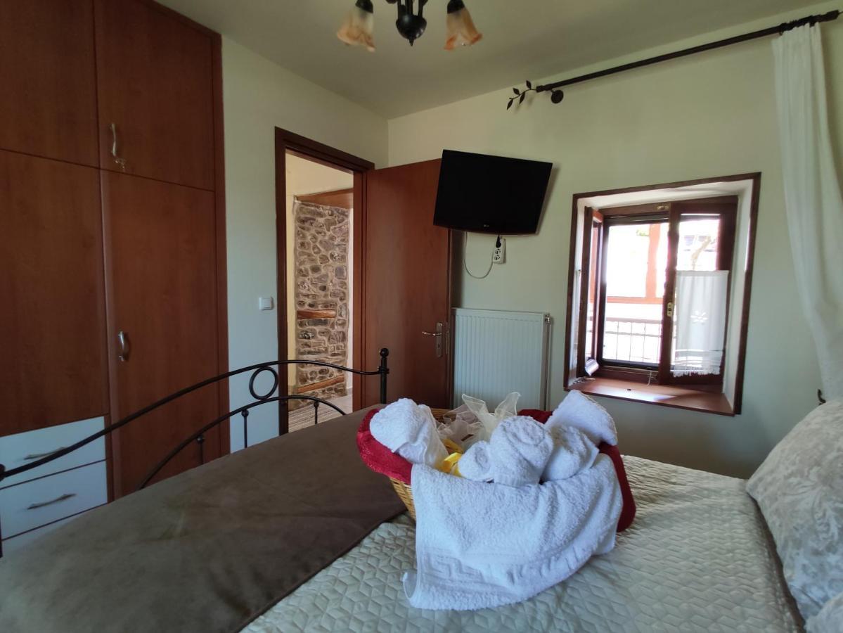 The Pagasetic Balcony - Magestic Sea Cottage Волос Экстерьер фото