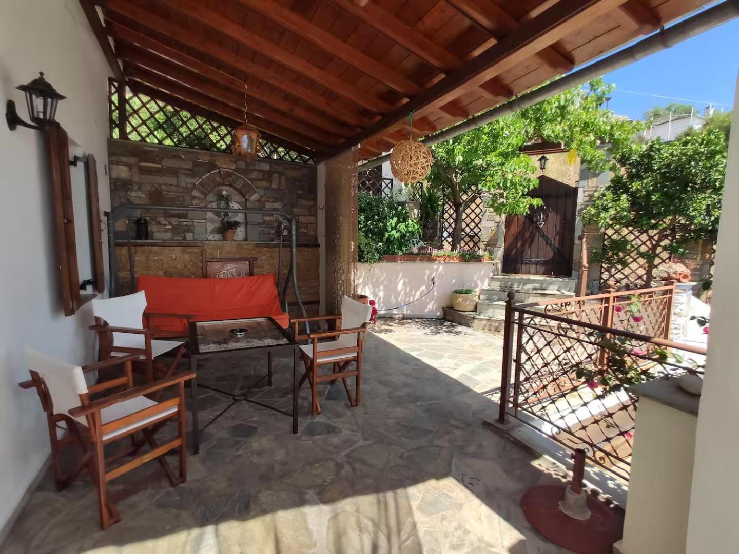 The Pagasetic Balcony - Magestic Sea Cottage Волос Экстерьер фото