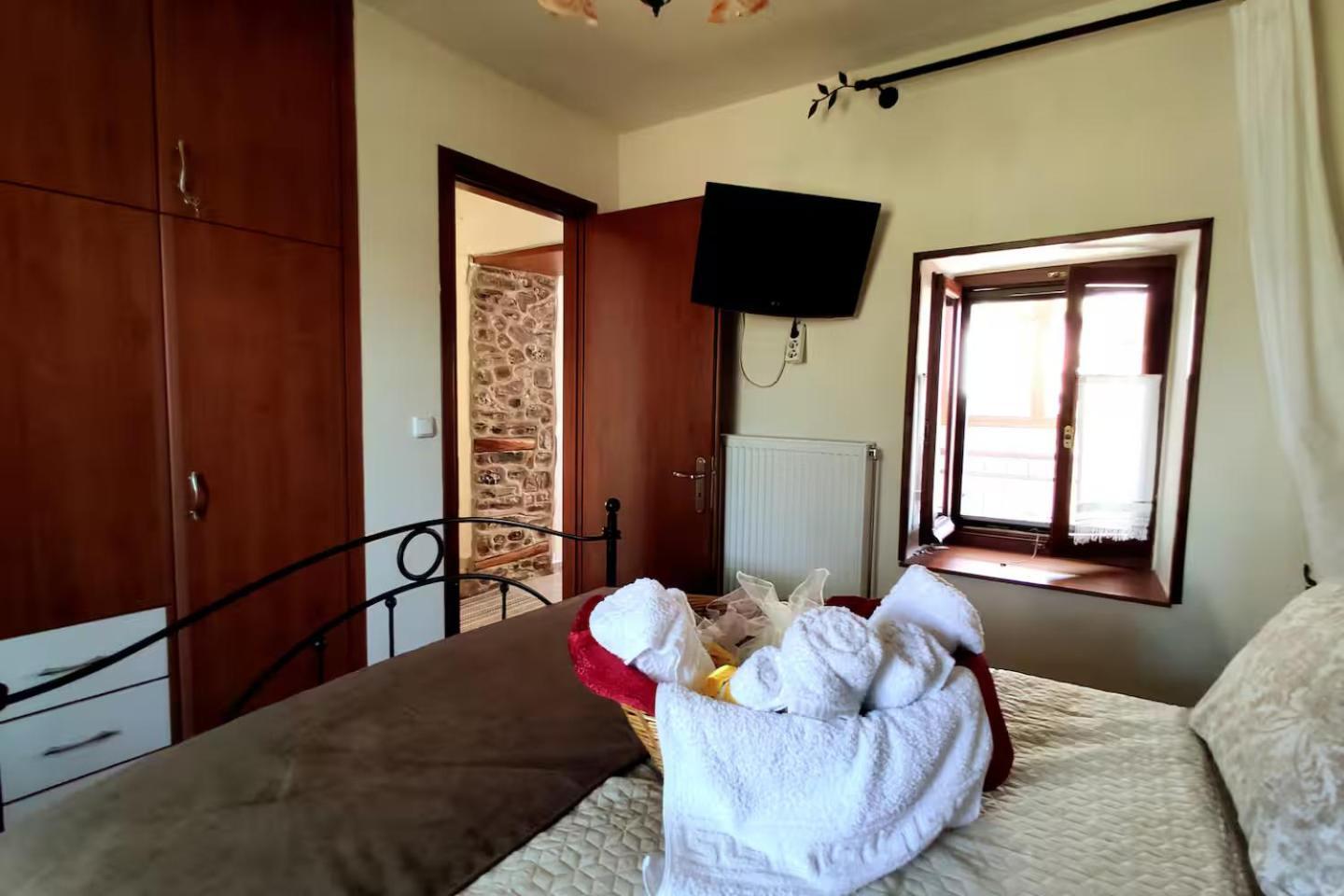 The Pagasetic Balcony - Magestic Sea Cottage Волос Экстерьер фото